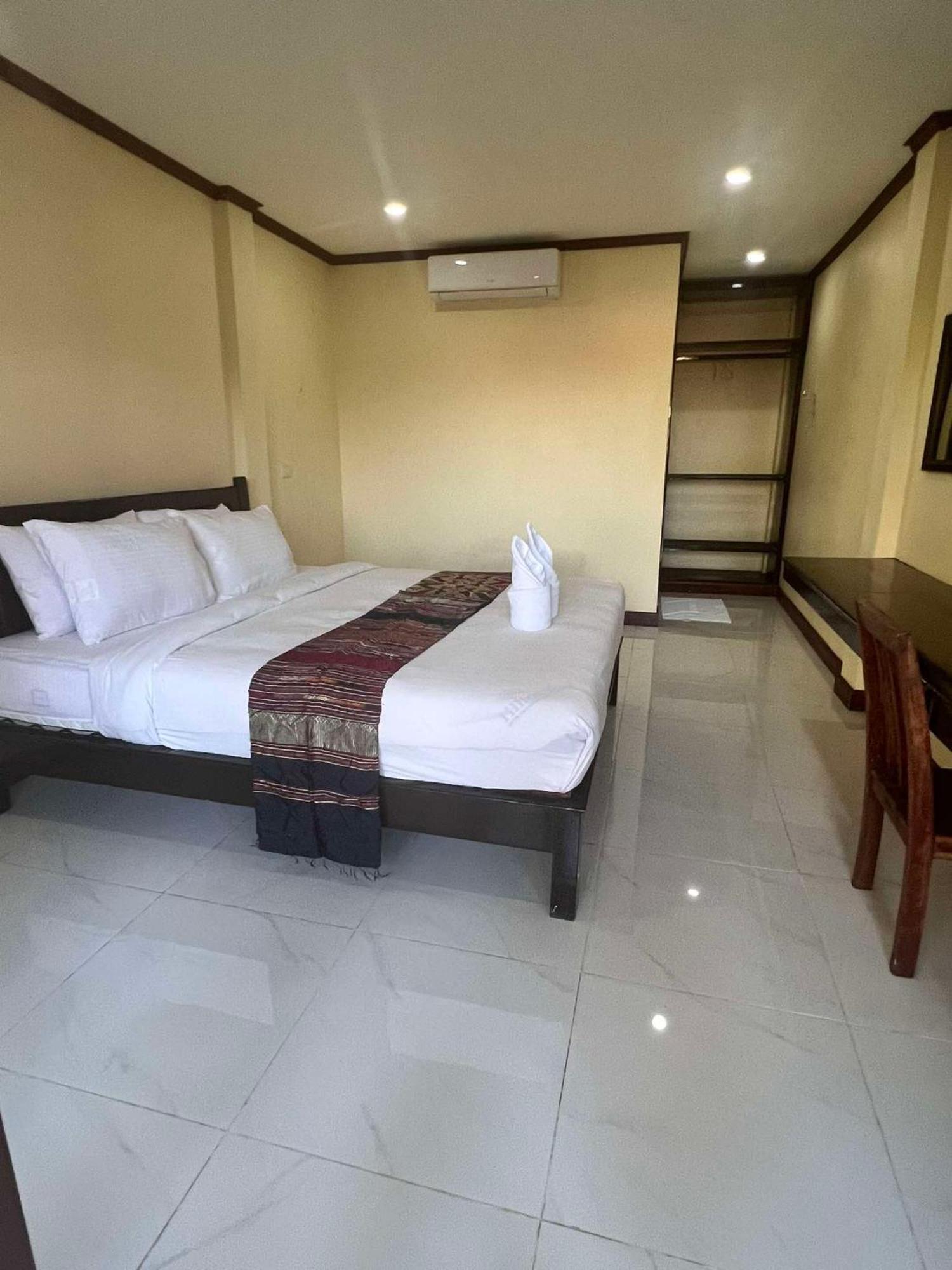 Lebijou Guesthouse - Konesavath Ban Dondét 외부 사진
