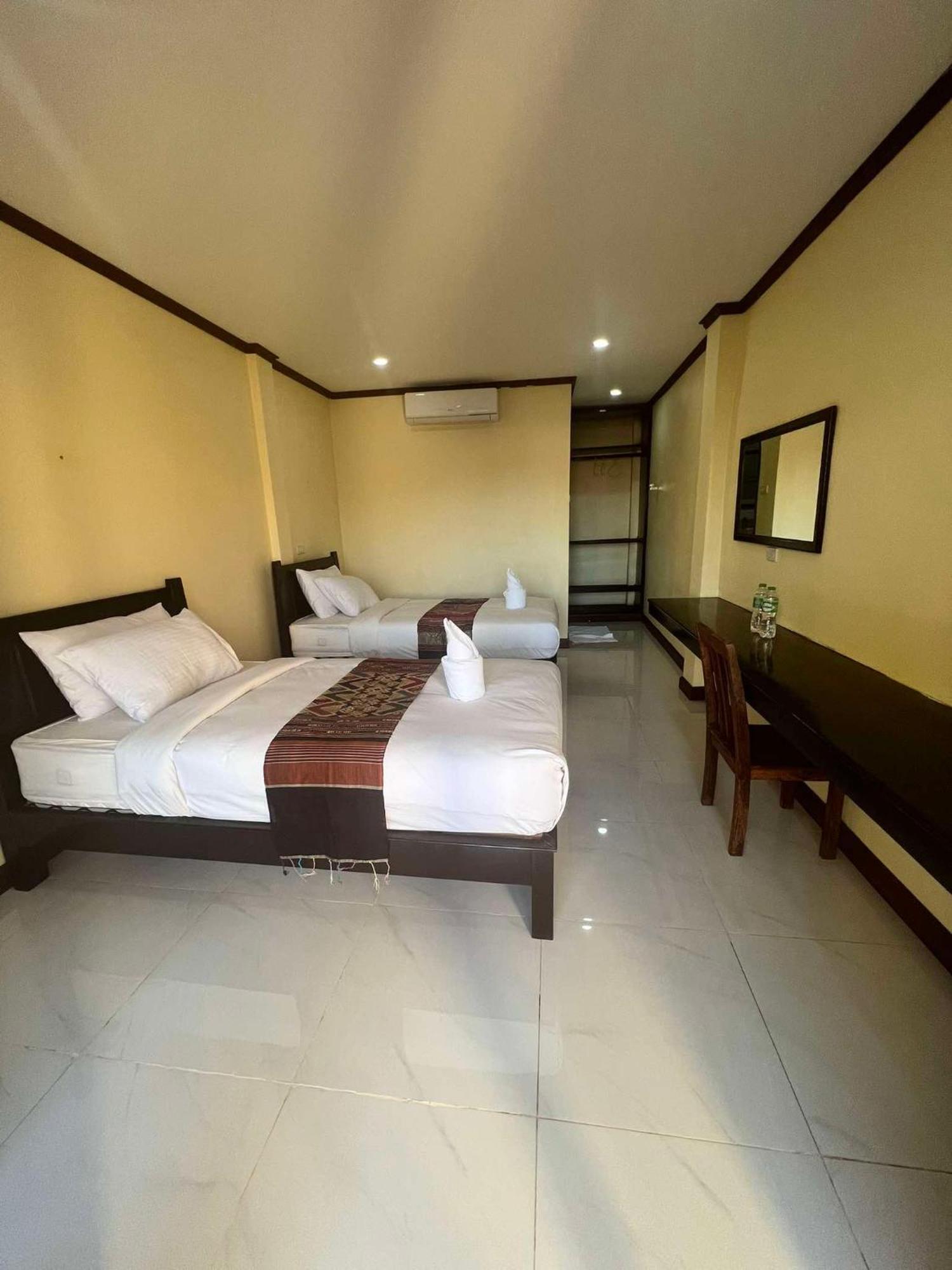 Lebijou Guesthouse - Konesavath Ban Dondét 외부 사진